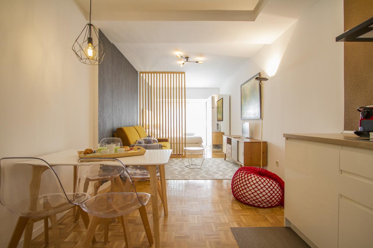 Charming Puerta De Atocha Madrid Apartment Екстериор снимка
