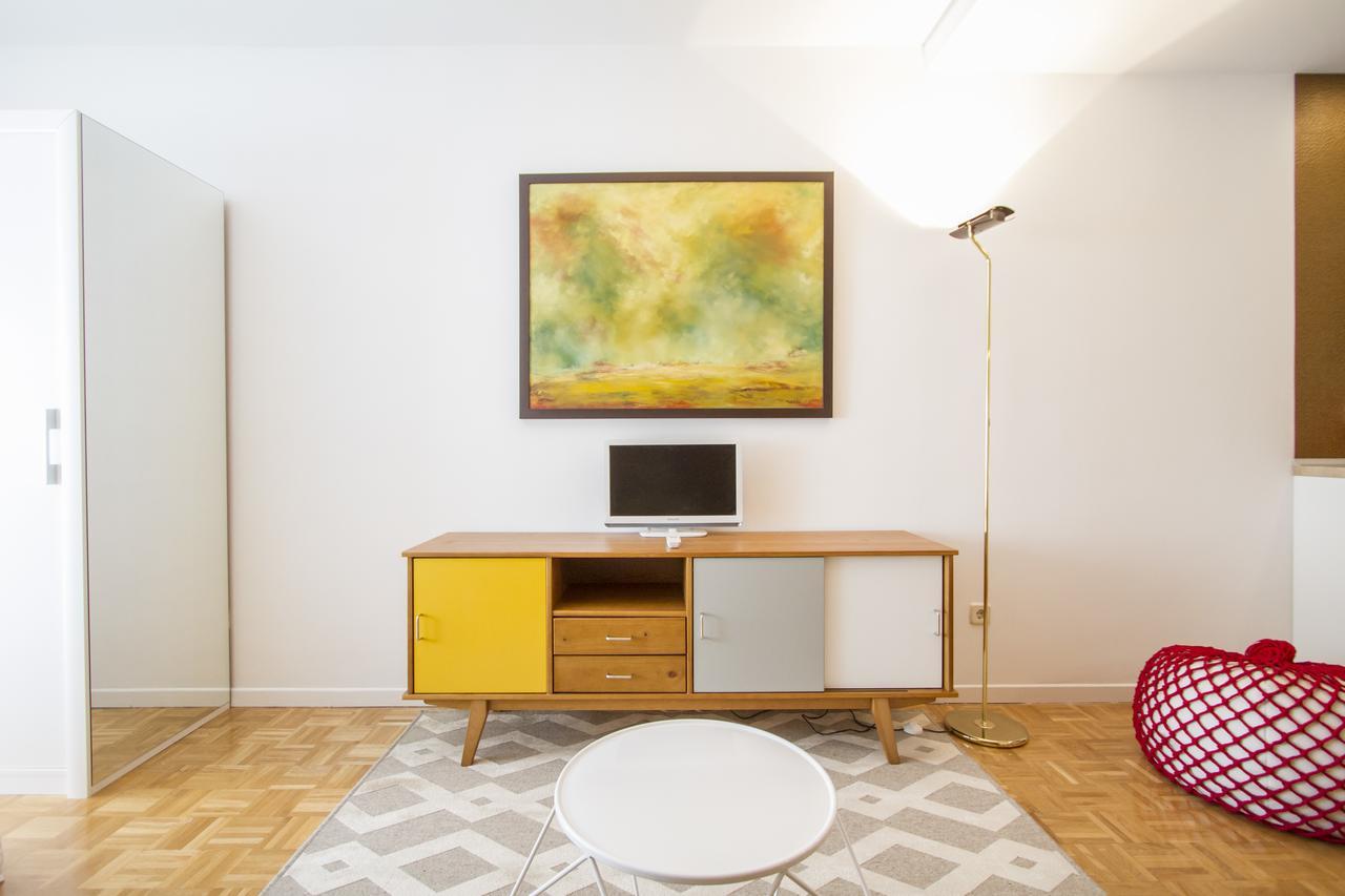 Charming Puerta De Atocha Madrid Apartment Екстериор снимка